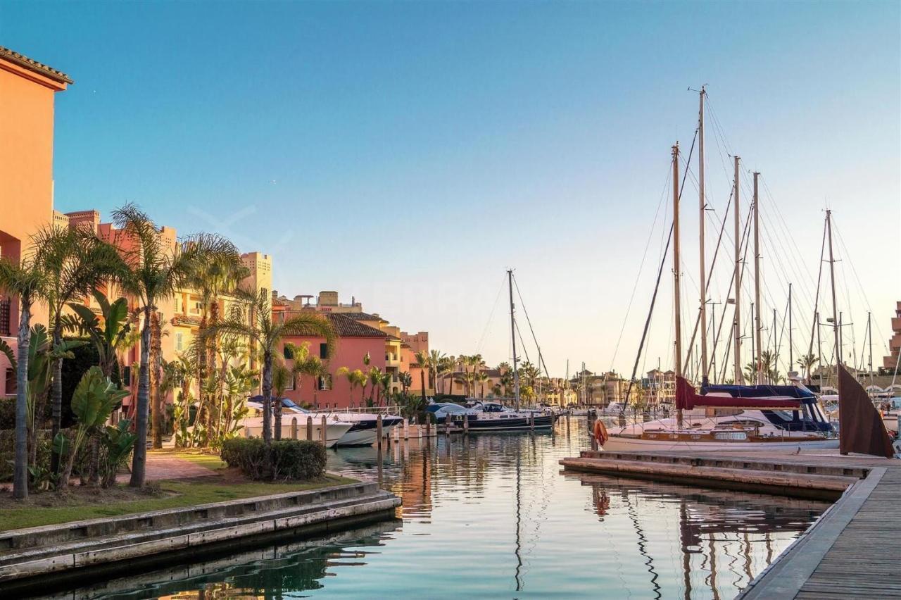 New & Modern Apartment - Marina, Sotogrande Exterior foto